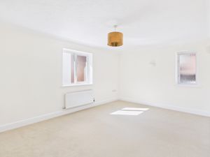 Living room - click for photo gallery